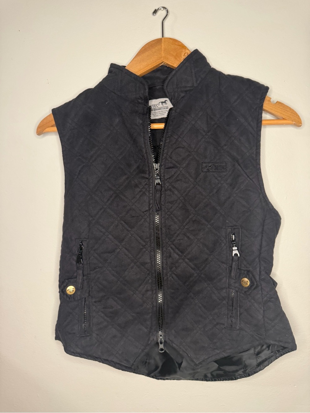 INTEC Performance Gear Black Quilted Equestrian Riding Vest Horse